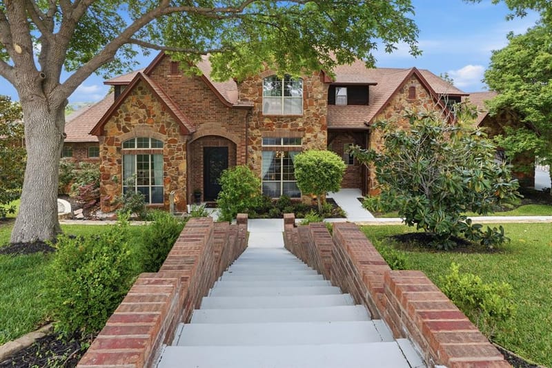 700 Briar Ridge Drive, Keller TX 76248 - Photo 2