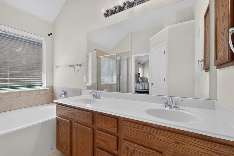 404 Castle Street, DeSoto TX 75115 - Photo 23