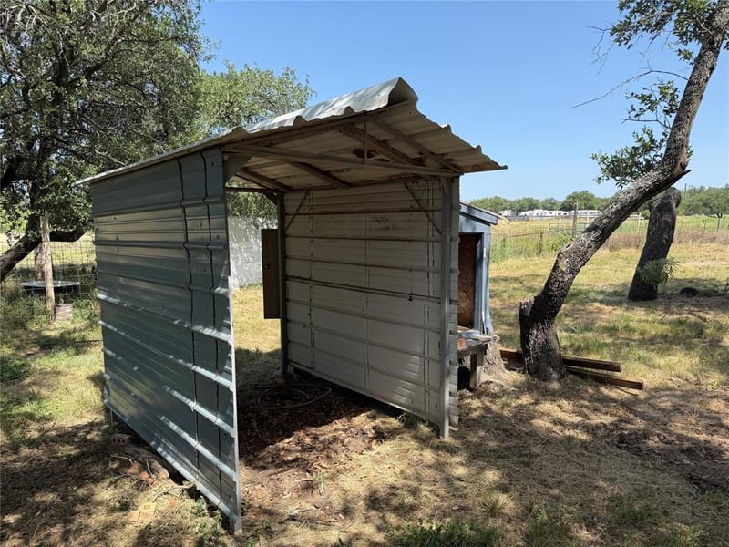 251 Country Oaks Lane, Brownwood TX 76801 - Photo 21