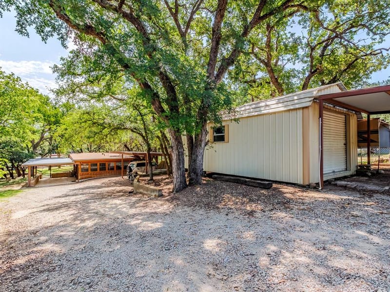 6930 County Road 569, Brownwood TX 76801 - Photo 5