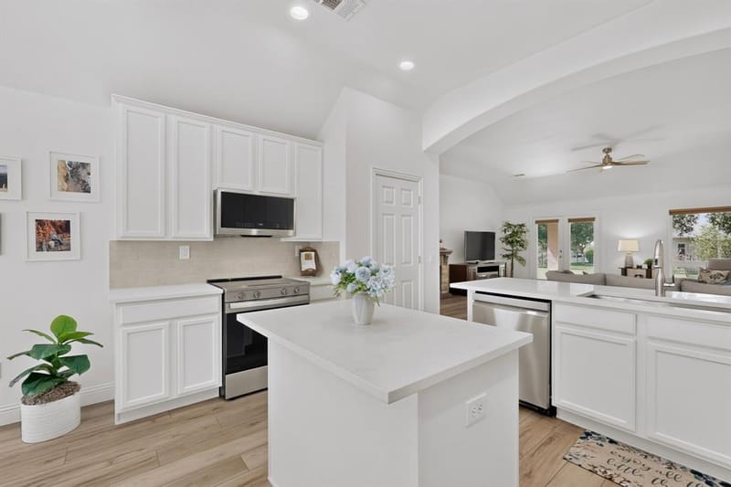 12001 Lockhart Court, Denton TX 76207 - Photo 11