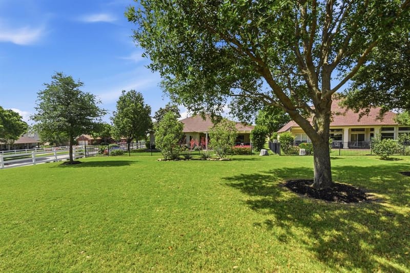 12001 Lockhart Court, Denton TX 76207 - Photo 35