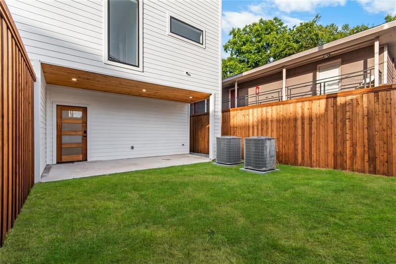 1505 Holly, Dallas TX 75204 - Photo 29
