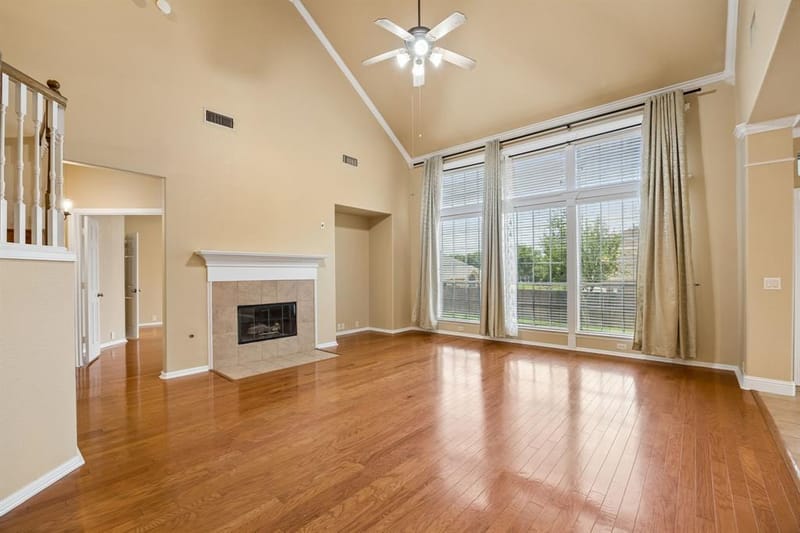 1808 Clear Summit Lane, Mansfield TX 76063 - Photo 7