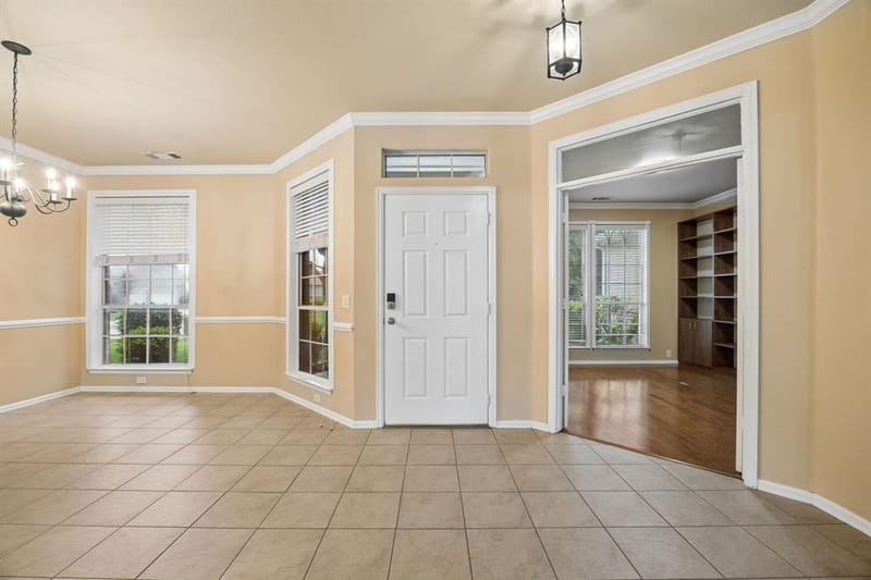 1808 Clear Summit Lane, Mansfield TX 76063 - Photo 5