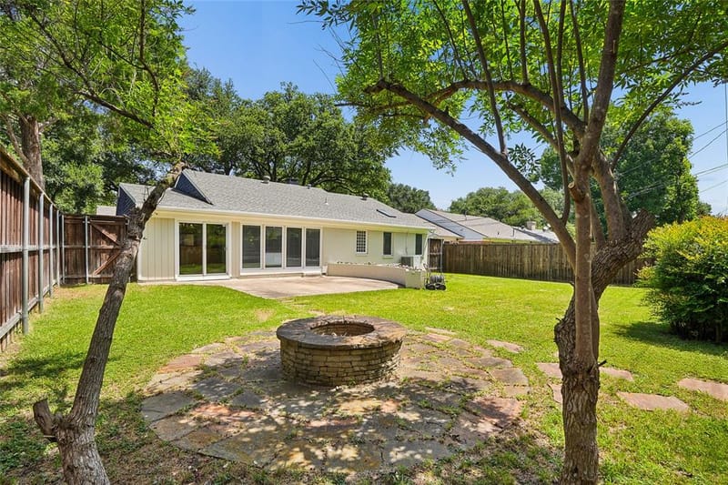 6418 Axton Lane, Dallas TX 75214 - Photo 26
