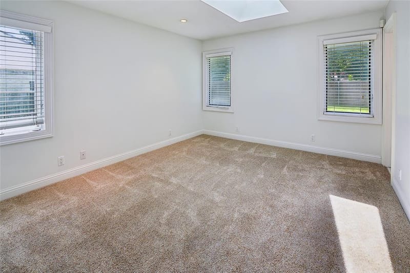 6418 Axton Lane, Dallas TX 75214 - Photo 21