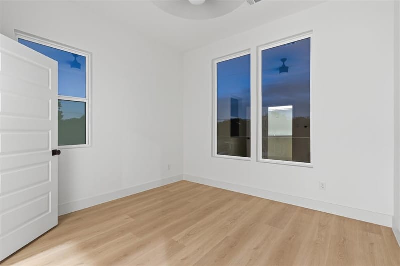 1810 Bickers Street, Dallas TX 75212 - Photo 27