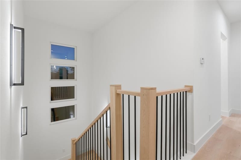1810 Bickers Street, Dallas TX 75212 - Photo 21