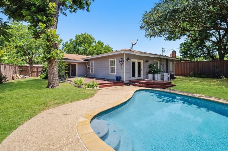 7362 Robinhood Lane, Fort Worth TX 76112 - Photo 24