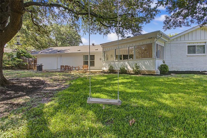 1921 Dakar Road E, Fort Worth TX 76116 - Photo 35