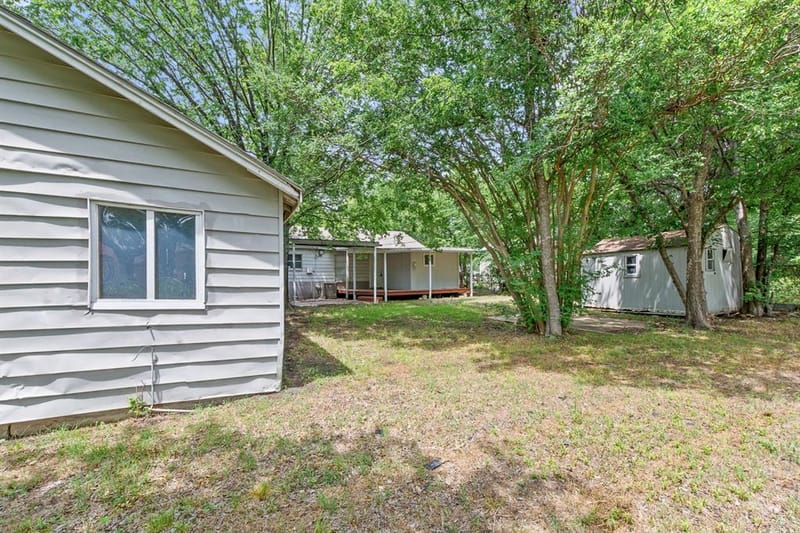 1432 Meadowbrook Drive, Garland TX 75042 - Photo 32