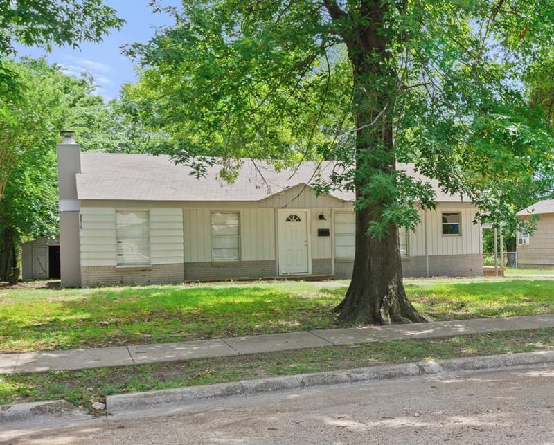 1432 Meadowbrook Drive, Garland TX 75042 - Photo 34