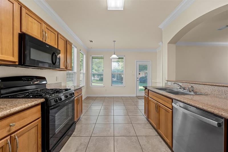 2513 S 2nd Street, Waco TX 76706 - Photo 8