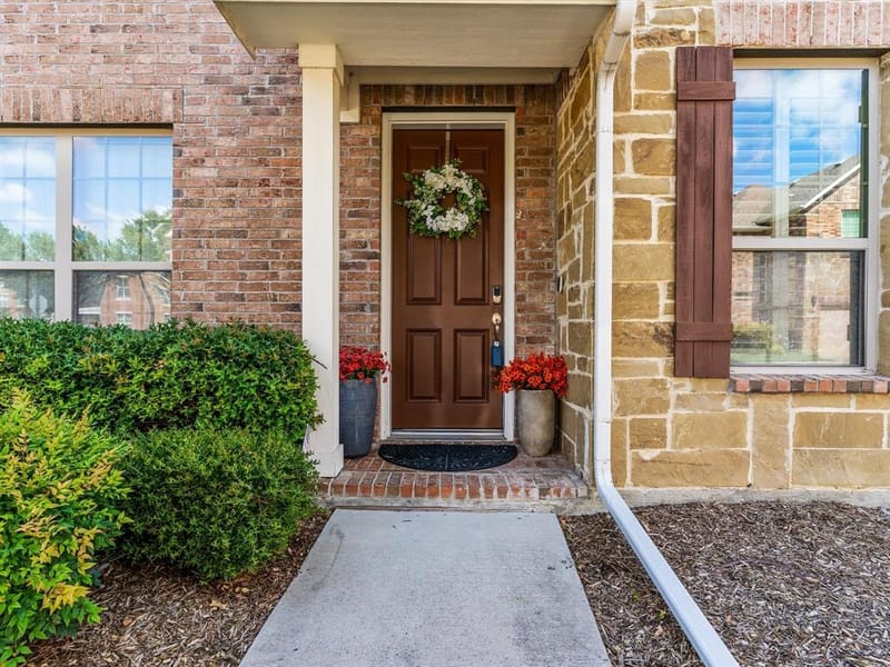 627 Alexandra Avenue, Richardson TX 75081 - Photo 2