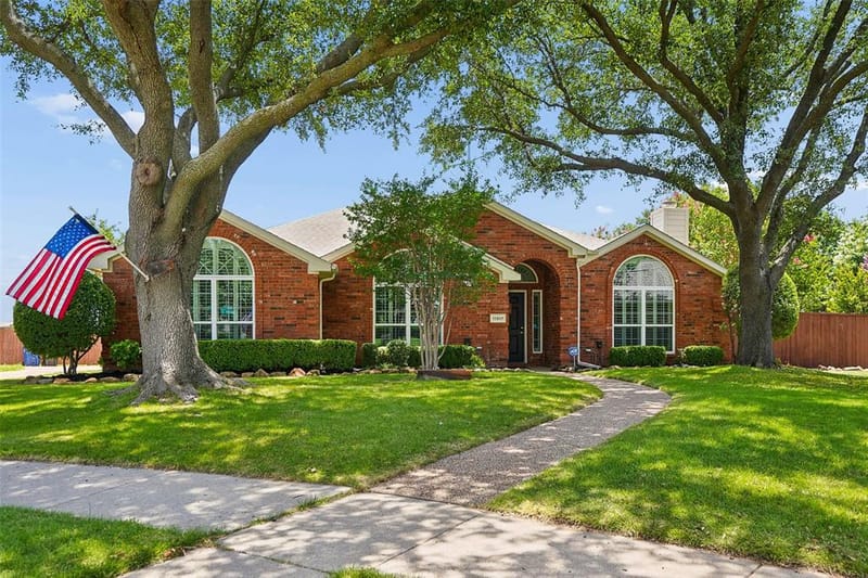 11917 Galleon Road, Frisco TX 75035 - Photo 2