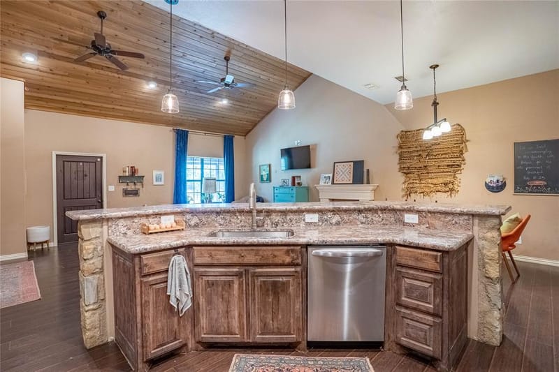 4600 County Road 906, Godley TX 76044 - Photo 9
