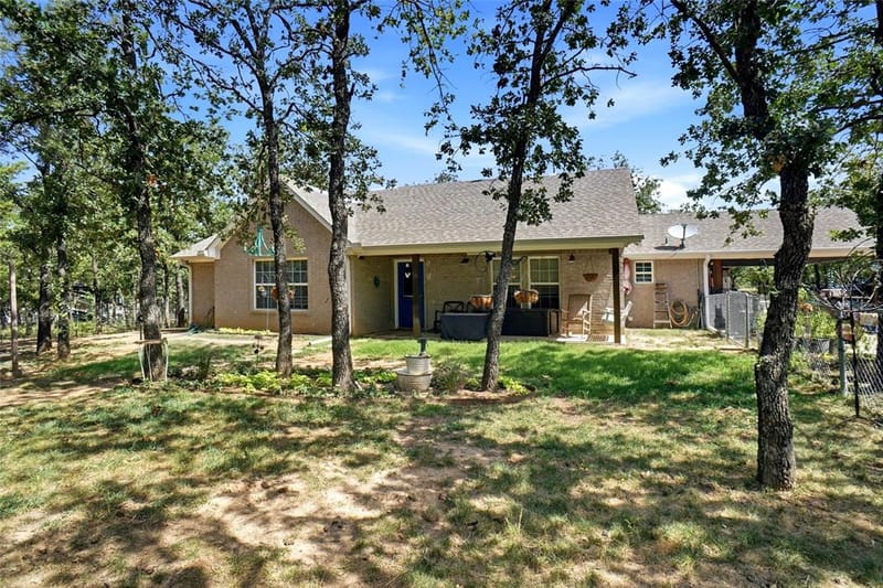 211 Spring Valley Road, Paradise TX 76073 - Photo 21