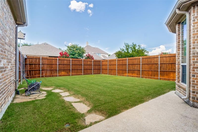 1110 Kent Brown Road, Garland TX 75044 - Photo 20