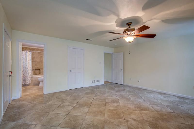 1918 Walworth Street, Greenville TX 75401 - Photo 20
