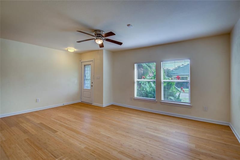 1918 Walworth Street, Greenville TX 75401 - Photo 10