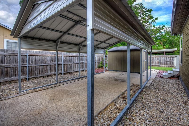 1918 Walworth Street, Greenville TX 75401 - Photo 39