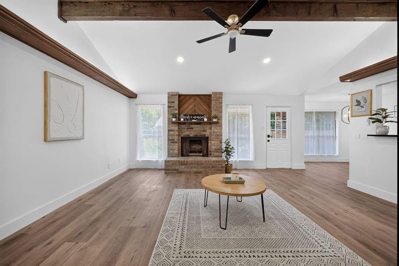 401 Myrtle Drive, Arlington TX 76018 - Photo 6