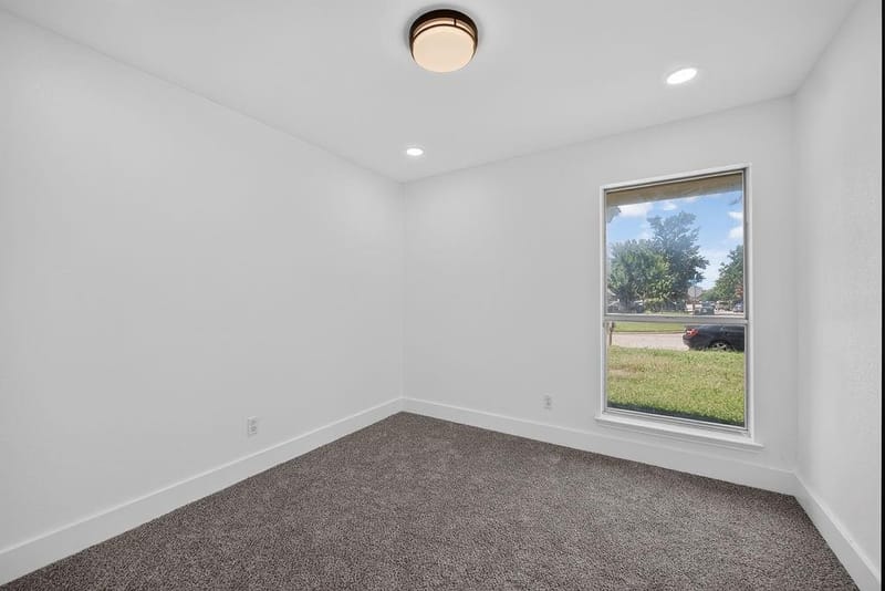 401 Myrtle Drive, Arlington TX 76018 - Photo 25