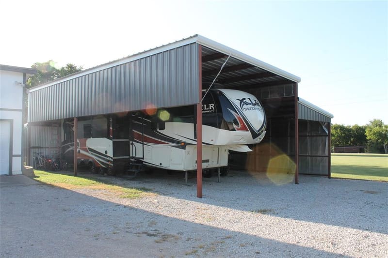121 Port O Call Court, Runaway Bay TX 76426 - Photo 32