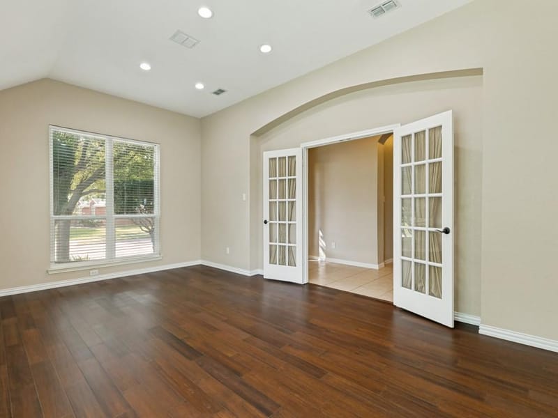 8509 Greenfield Drive, Frisco TX 75035 - Photo 3