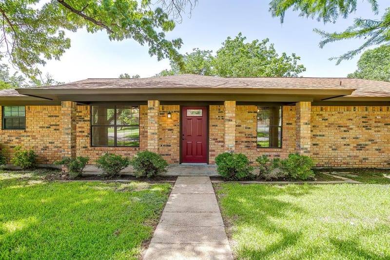 1009 Abbie Lane, Glen Rose TX 76043 - Photo 2