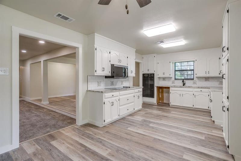 1009 Abbie Lane, Glen Rose TX 76043 - Photo 7