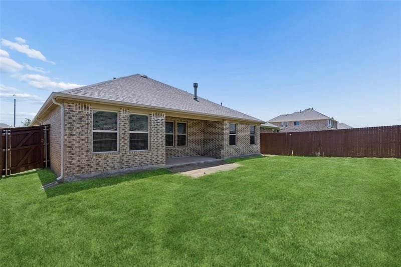 9105 Silver Dollar Drive, Fort Worth TX 76131 - Photo 32