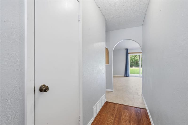5670 Philadelphia Court, Watauga TX 76148 - Photo 5