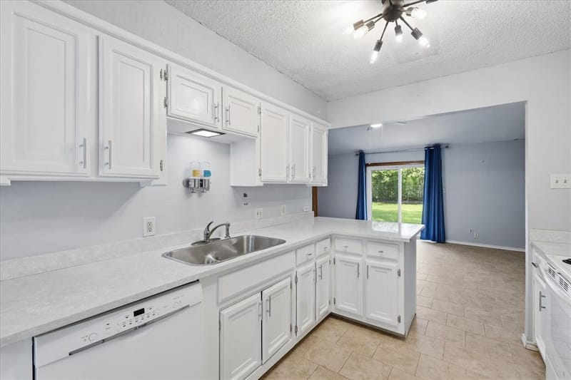 5670 Philadelphia Court, Watauga TX 76148 - Photo 20