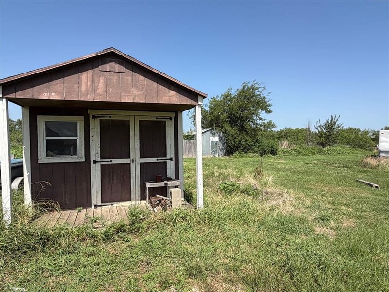 2021 S Weatherford Road, Midlothian TX 76065 - Photo 9