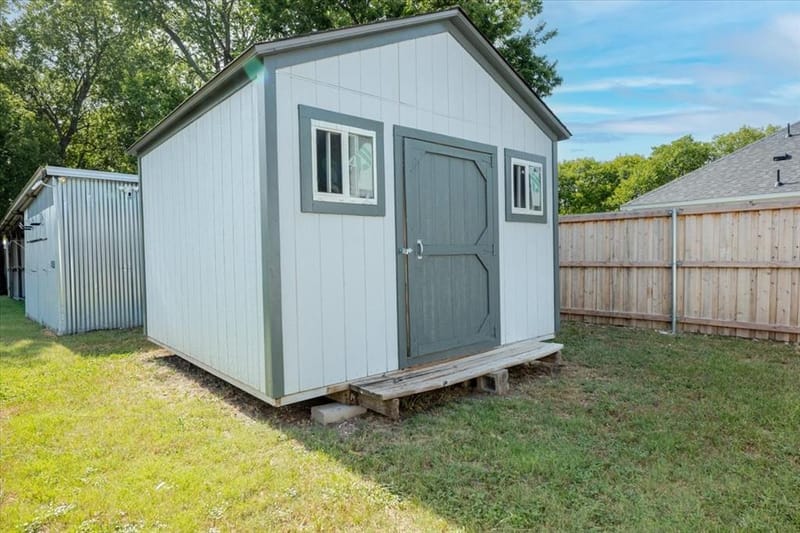 308 Hallvale Drive, White Settlement TX 76108 - Photo 22