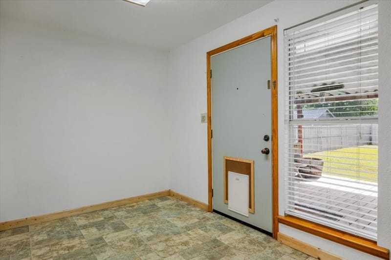 308 Hallvale Drive, White Settlement TX 76108 - Photo 15