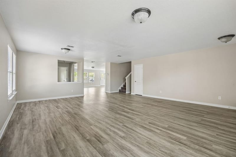 3924 Estrella Court, Fort Worth TX 76106 - Photo 6
