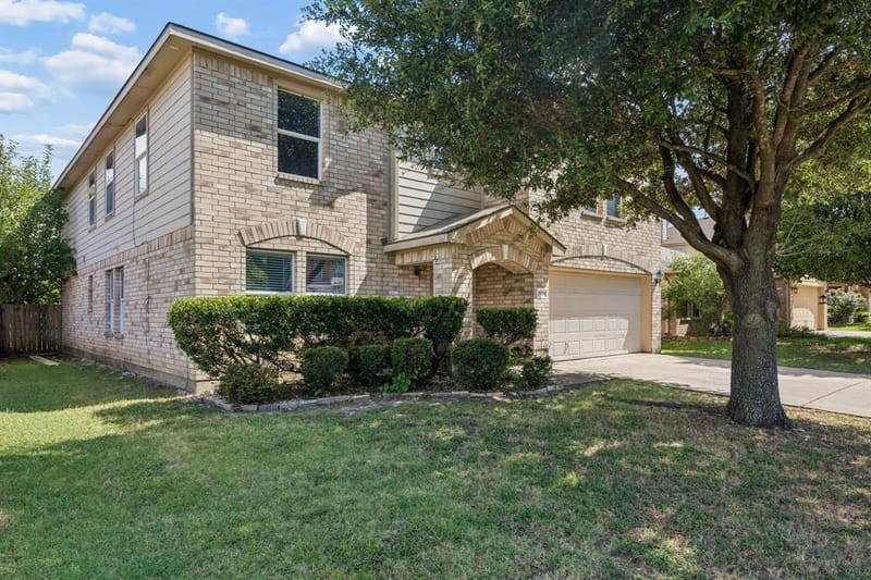 3924 Estrella Court, Fort Worth TX 76106 - Photo 3