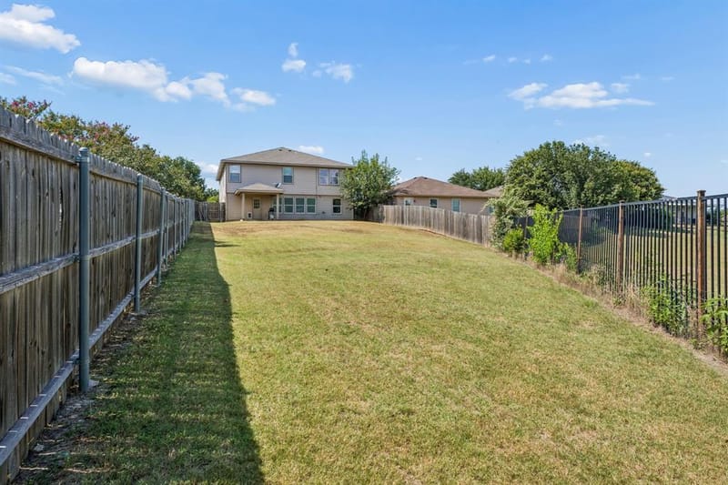 3924 Estrella Court, Fort Worth TX 76106 - Photo 33