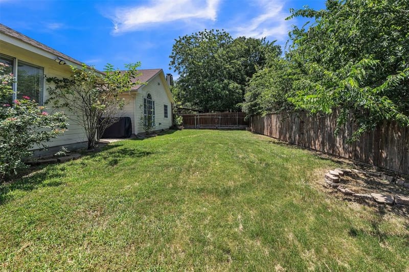 1409 Prentice Street, Arlington TX 76018 - Photo 24