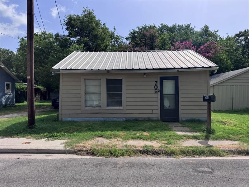 3300 Harrison Street, Bellmead TX 76705 - Photo 3