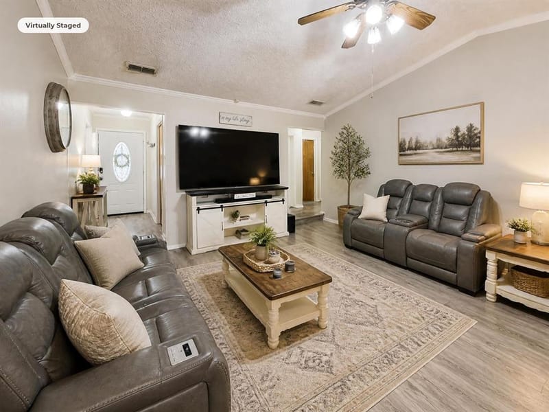 405 W Lindenwood Lane, Hewitt TX 76643 - Photo 6