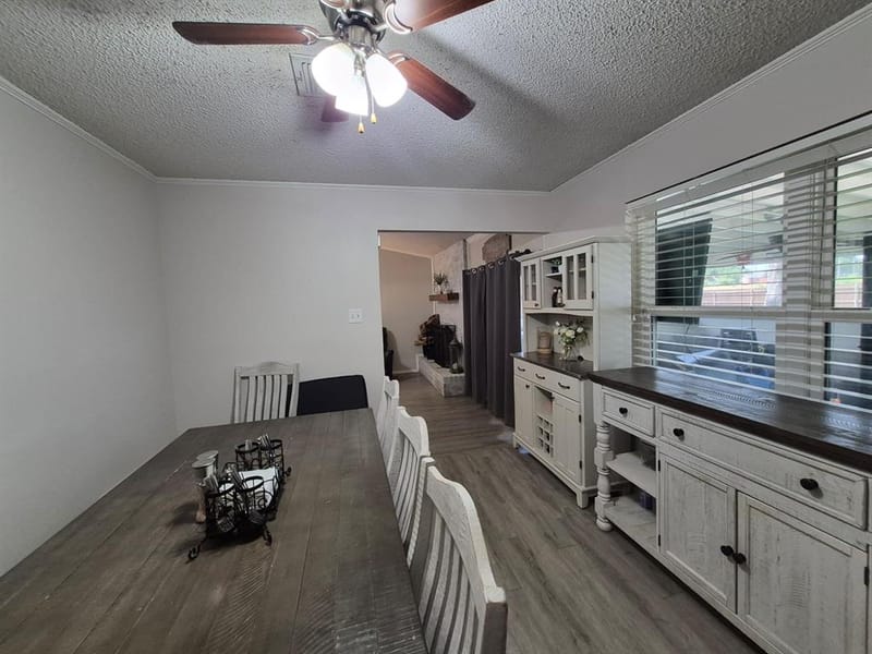 405 W Lindenwood Lane, Hewitt TX 76643 - Photo 14