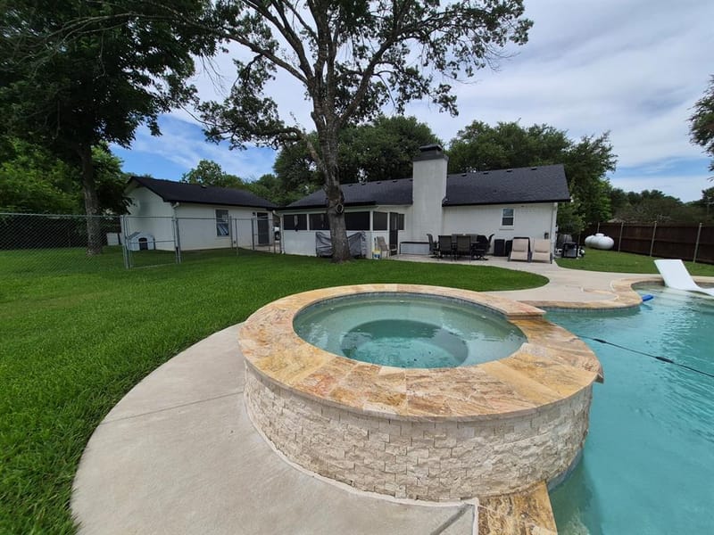405 W Lindenwood Lane, Hewitt TX 76643 - Photo 29