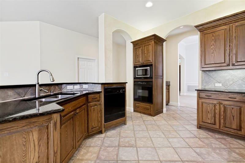 709 Pelican Hills Drive, Fairview TX 75069 - Photo 8