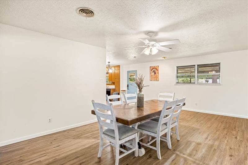 575 N Charlotte Avenue, Stephenville TX 76401 - Photo 7