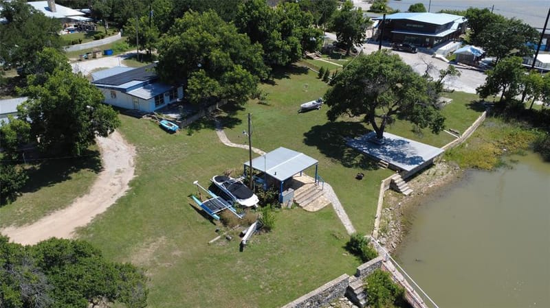 103 Lake Bridge Lane, Brownwood TX 76801 - Photo 3