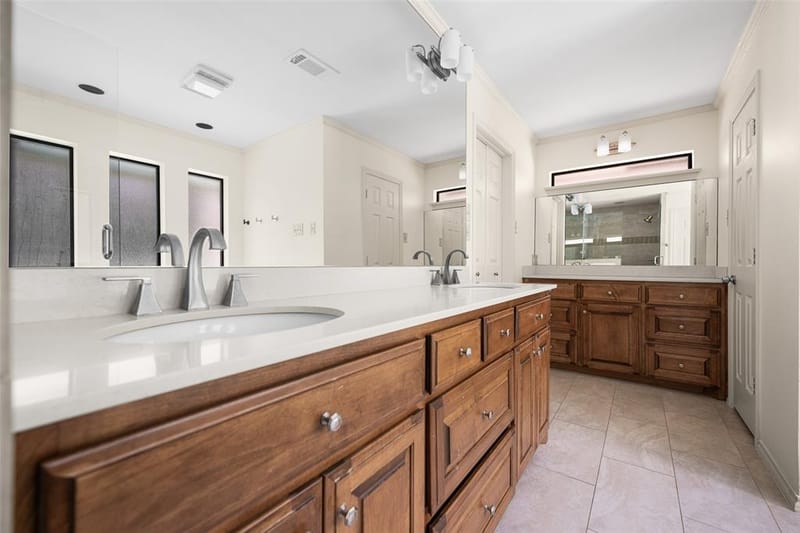 6501 Copper Creek Drive, Dallas TX 75248 - Photo 16